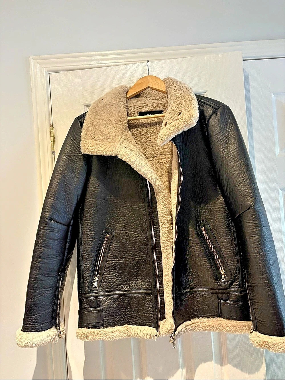 Zara Faux Leather & Faux Shearling Aviator Jacket Black & Brown Medium